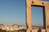Naxos stad met zijn Portara